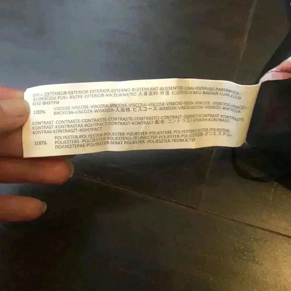 ✨🆕minkpink🆕✨ | Floral high lo racerback tank top - Picture 10 of 10